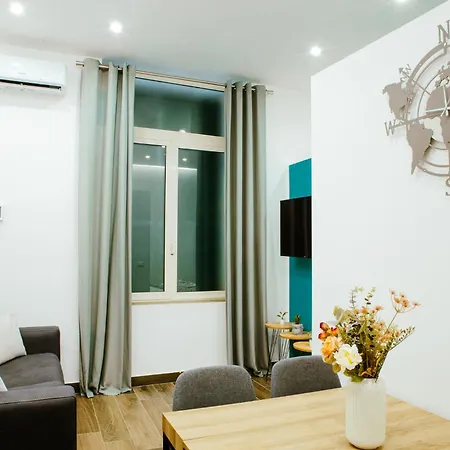Chiaia Exclusive Apartment *